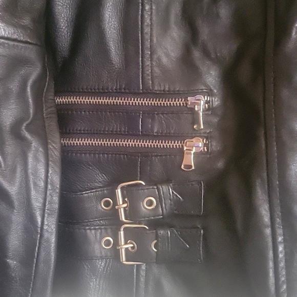 Jacket - Picture 2 of 4